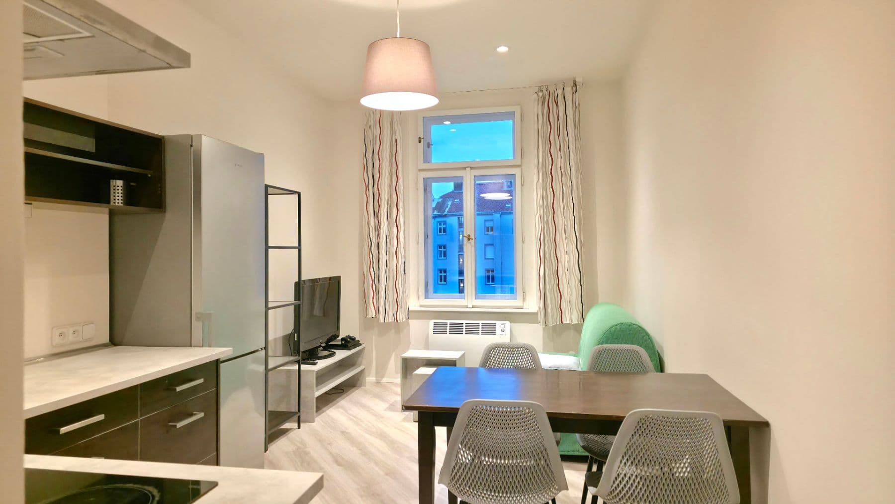 Prenájom bytu 2-izbový 40 m², Mařákova, Praha, Praha Prenájom bytu 2-izbový 40 m², Mařákova, Praha, Praha