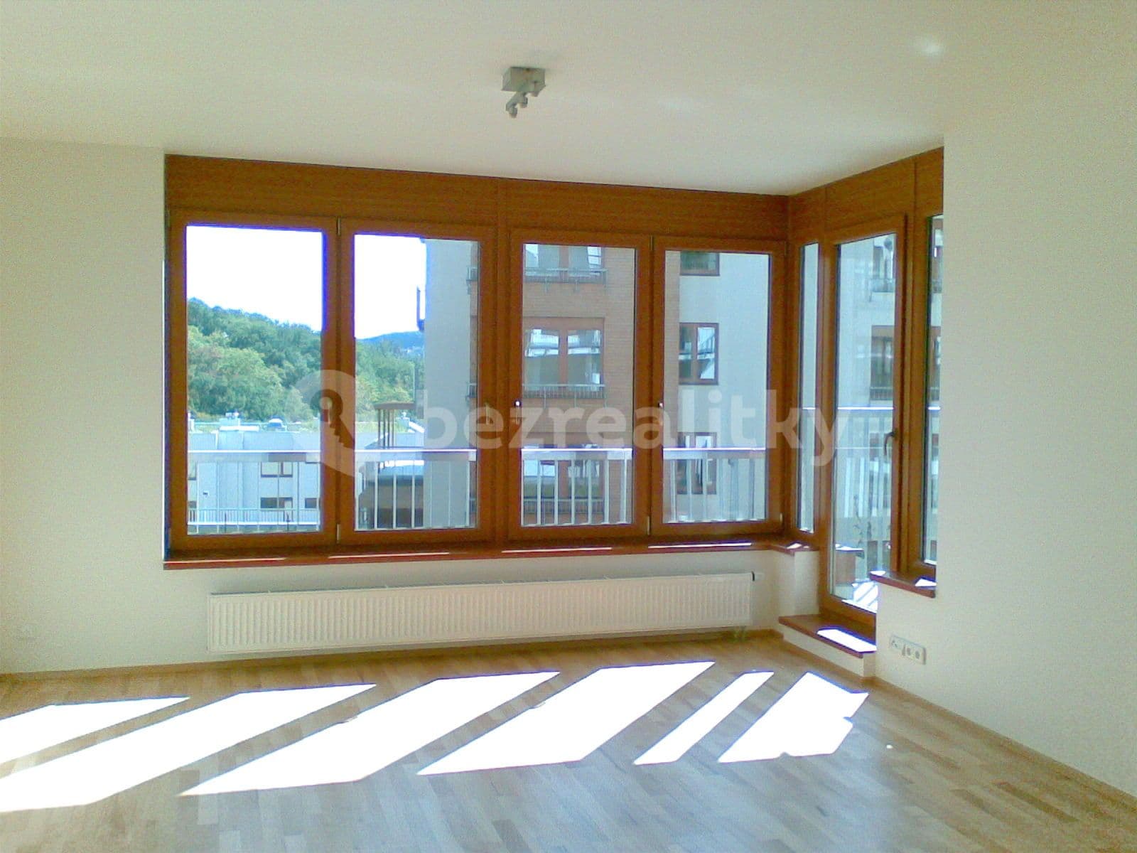 Prenájom bytu 2-izbový 55 m², Na Císařce, Praha, Praha Prenájom bytu 2-izbový 55 m², Na Císařce, Praha, Praha