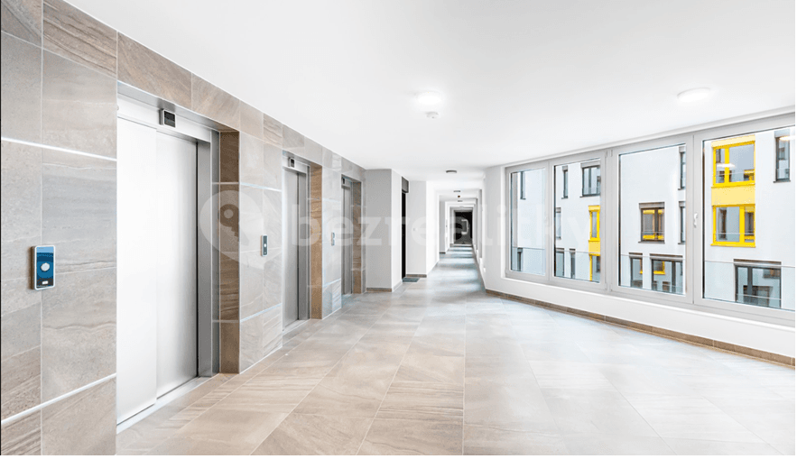 Prenájom bytu 1-izbový 36 m², Kurta Konráda, Praha, Praha Prenájom bytu 1-izbový 36 m², Kurta Konráda, Praha, Praha