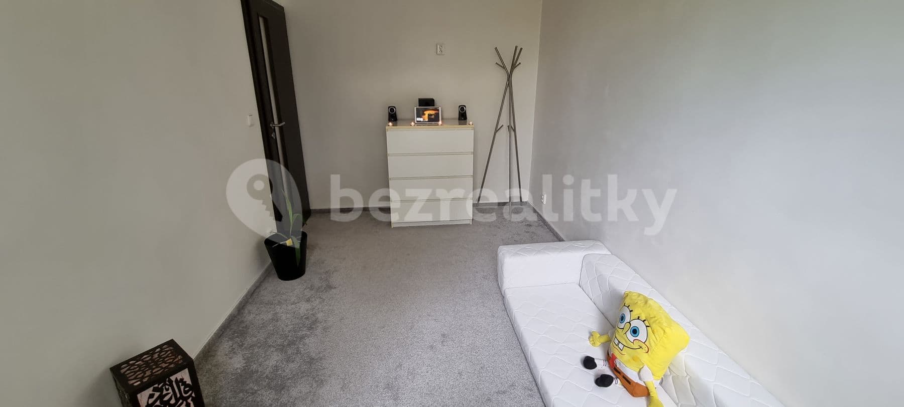 Prenájom bytu 3-izbový 67 m², Mydlářka, Praha, Praha Prenájom bytu 3-izbový 67 m², Mydlářka, Praha, Praha