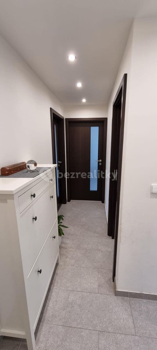 Prenájom bytu 3-izbový 67 m², Mydlářka, Praha, Praha Prenájom bytu 3-izbový 67 m², Mydlářka, Praha, Praha