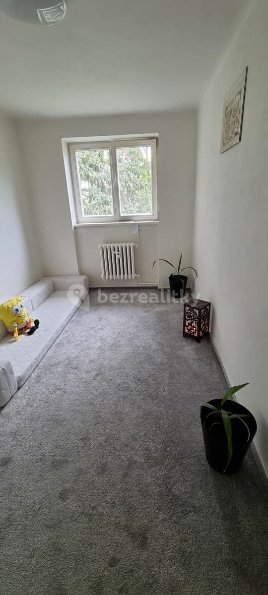 Prenájom bytu 3-izbový 67 m², Mydlářka, Praha, Praha Prenájom bytu 3-izbový 67 m², Mydlářka, Praha, Praha