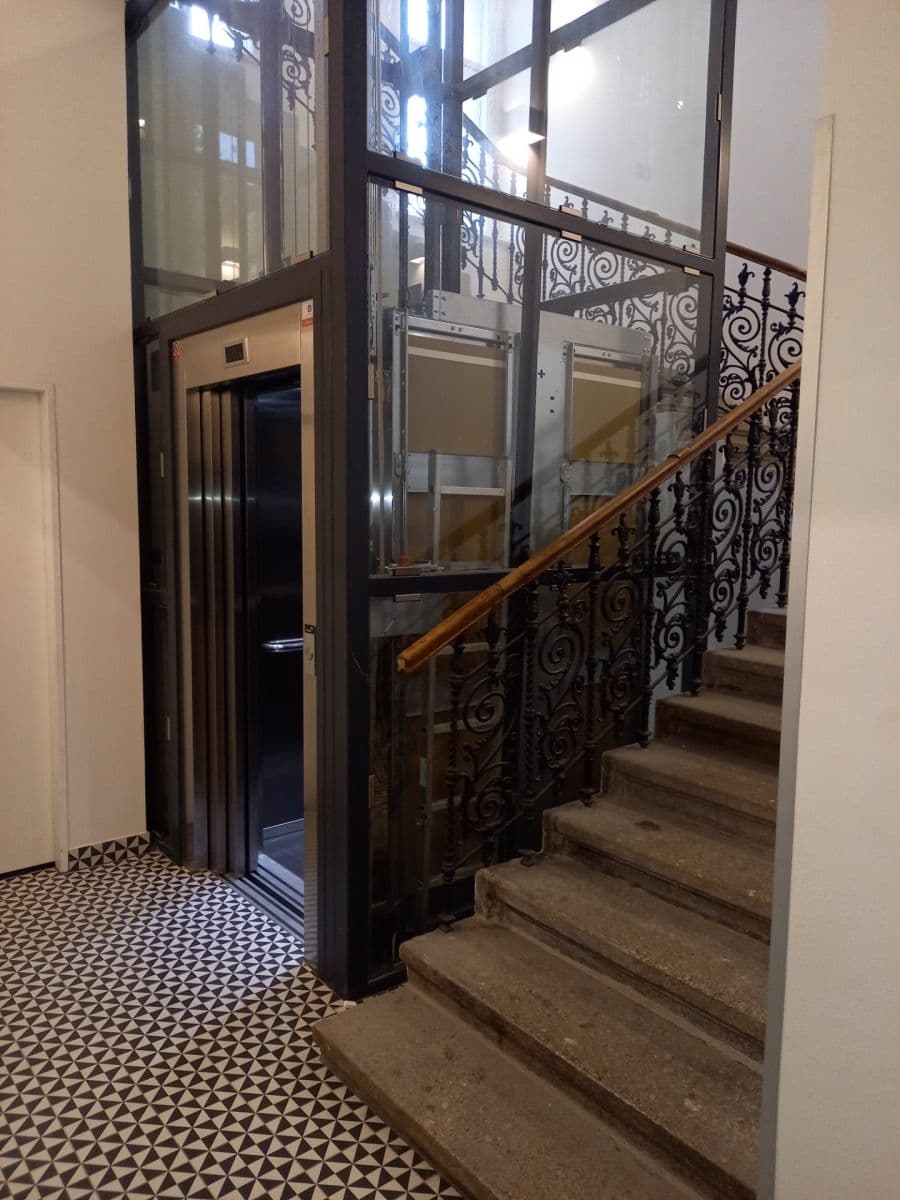 Prenájom bytu 1-izbový 31 m², Tyršova, Praha, Praha Prenájom bytu 1-izbový 31 m², Tyršova, Praha, Praha
