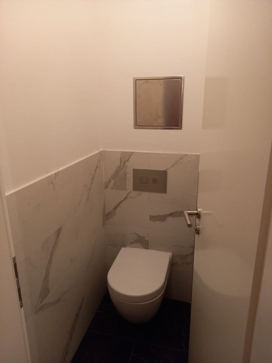 Prenájom bytu 1-izbový 31 m², Tyršova, Praha, Praha Prenájom bytu 1-izbový 31 m², Tyršova, Praha, Praha
