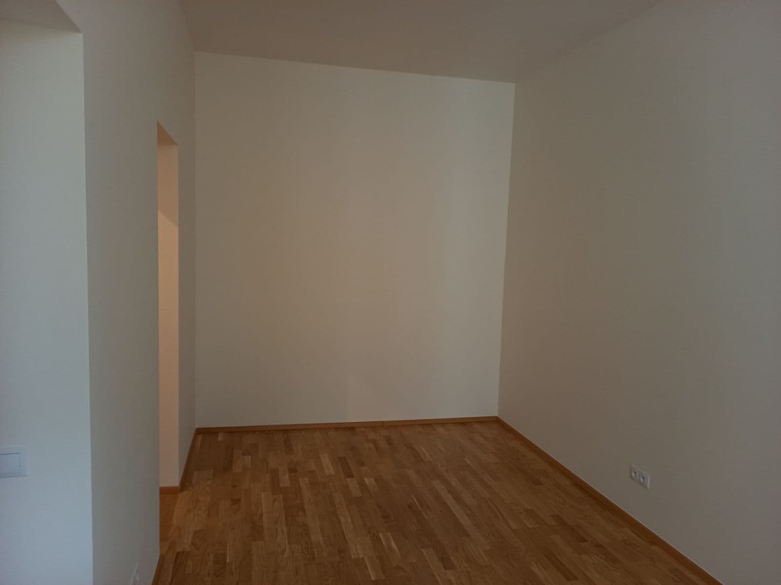 Prenájom bytu 1-izbový 31 m², Tyršova, Praha, Praha Prenájom bytu 1-izbový 31 m², Tyršova, Praha, Praha