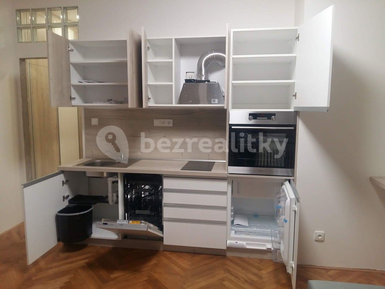 Prenájom bytu Garsoniéra 26 m², Botanická, Brno, Jihomoravský kraj Prenájom bytu Garsoniéra 26 m², Botanická, Brno, Jihomoravský kraj