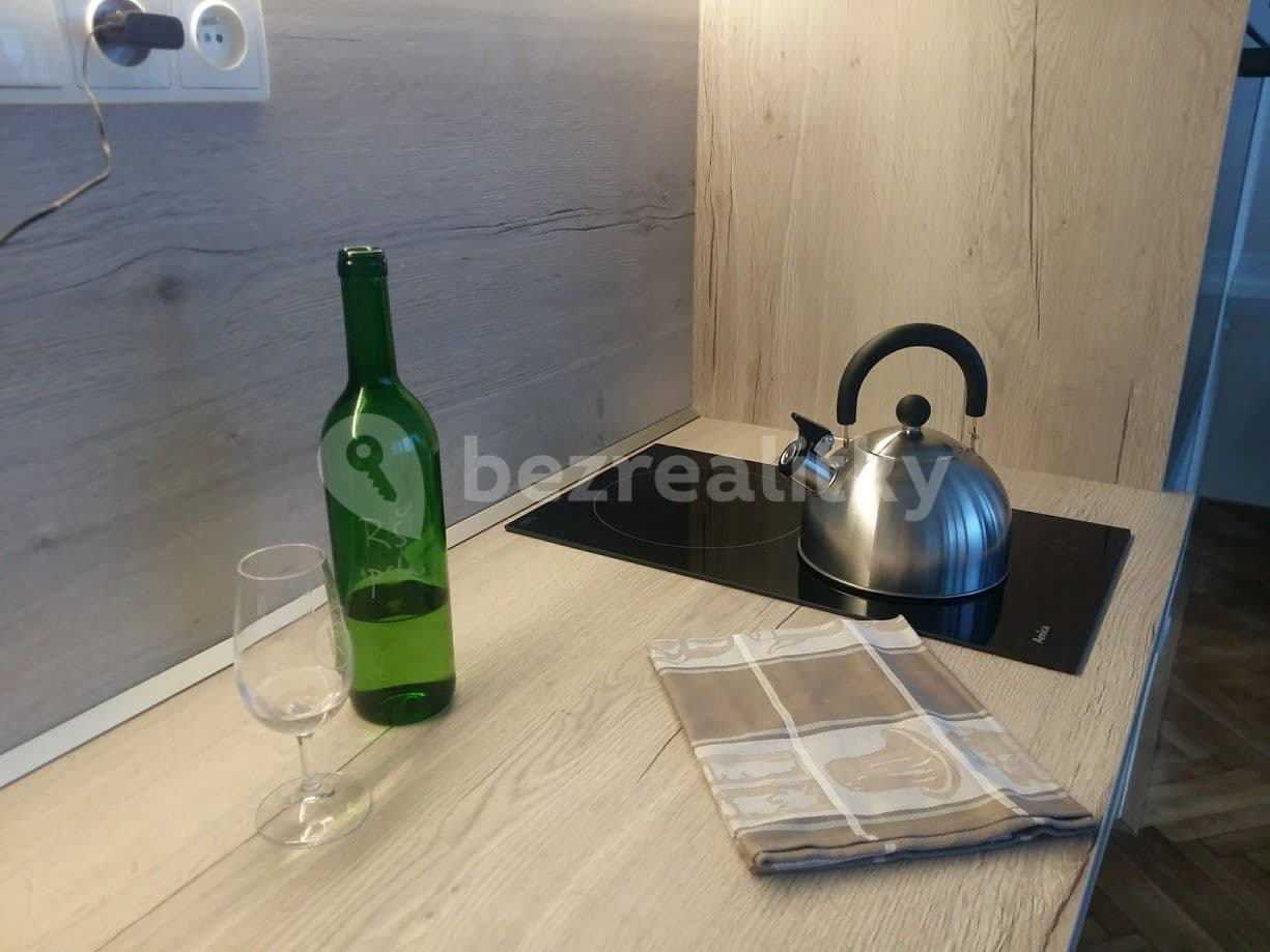 Prenájom bytu Garsoniéra 26 m², Botanická, Brno, Jihomoravský kraj Prenájom bytu Garsoniéra 26 m², Botanická, Brno, Jihomoravský kraj