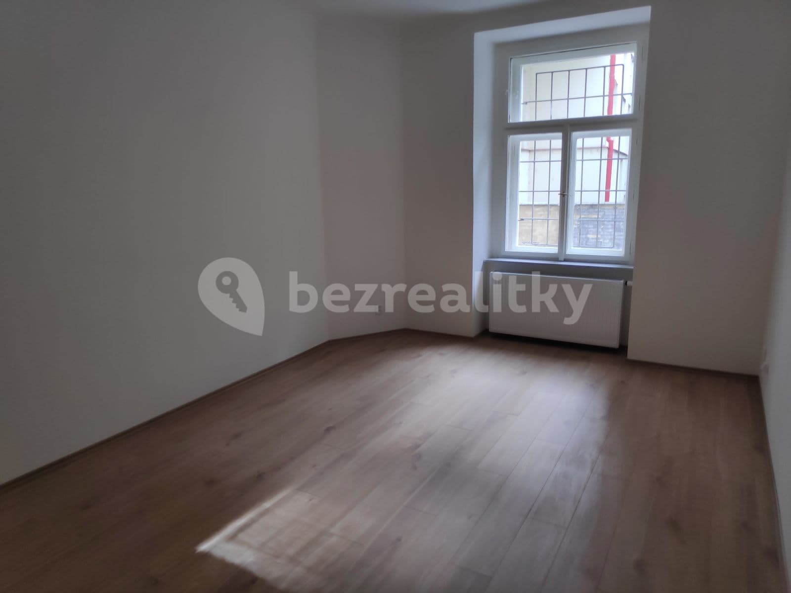 Prenájom bytu 1-izbový 51 m², Janovského, Praha, Praha Prenájom bytu 1-izbový 51 m², Janovského, Praha, Praha