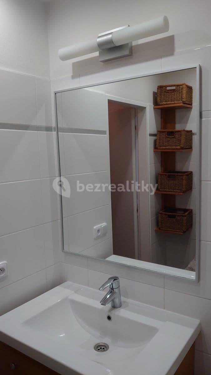 Prenájom bytu 3-izbový 64 m², Arménská, Brno, Jihomoravský kraj Prenájom bytu 3-izbový 64 m², Arménská, Brno, Jihomoravský kraj