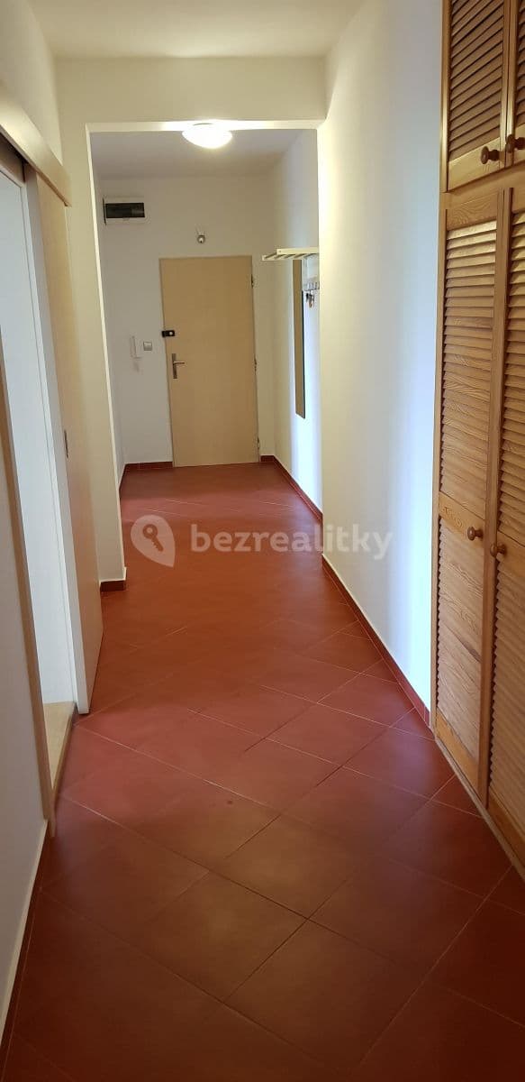Prenájom bytu 2-izbový 68 m², Nučická, Praha, Praha Prenájom bytu 2-izbový 68 m², Nučická, Praha, Praha