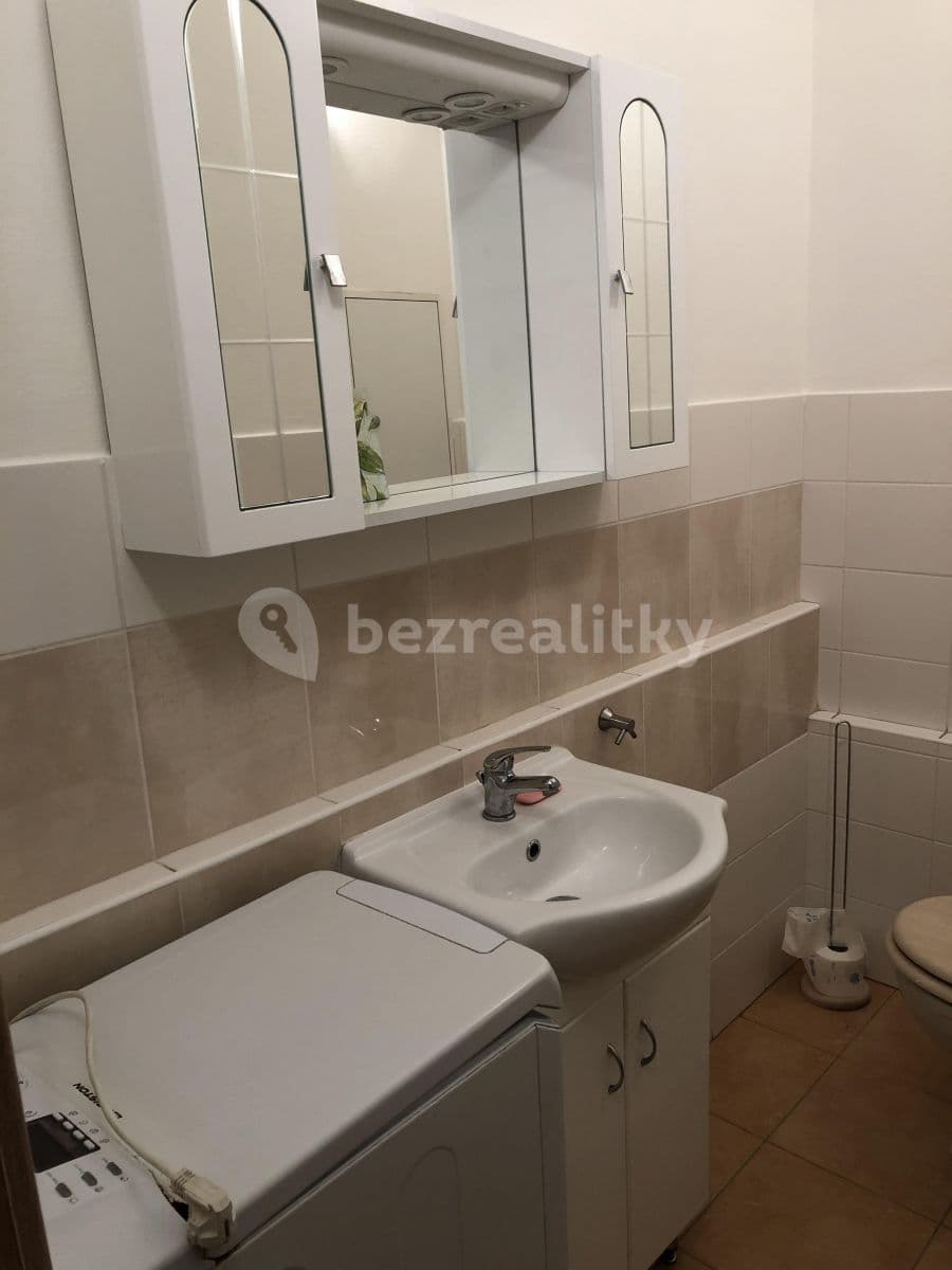 Prenájom bytu Garsoniéra 33 m², Závoří, Ostrava, Moravskoslezský kraj Prenájom bytu Garsoniéra 33 m², Závoří, Ostrava, Moravskoslezský kraj