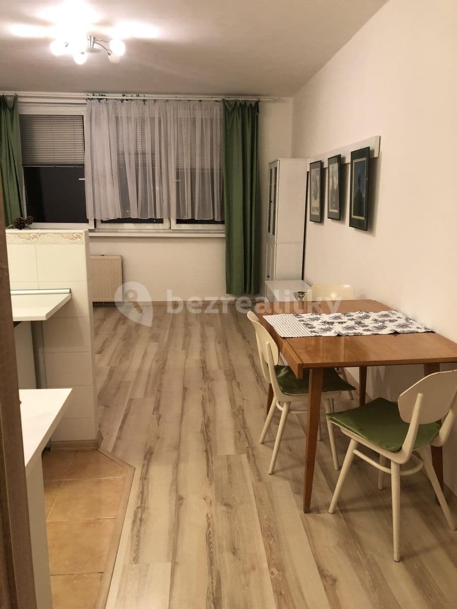 Prenájom bytu Garsoniéra 33 m², Závoří, Ostrava, Moravskoslezský kraj Prenájom bytu Garsoniéra 33 m², Závoří, Ostrava, Moravskoslezský kraj