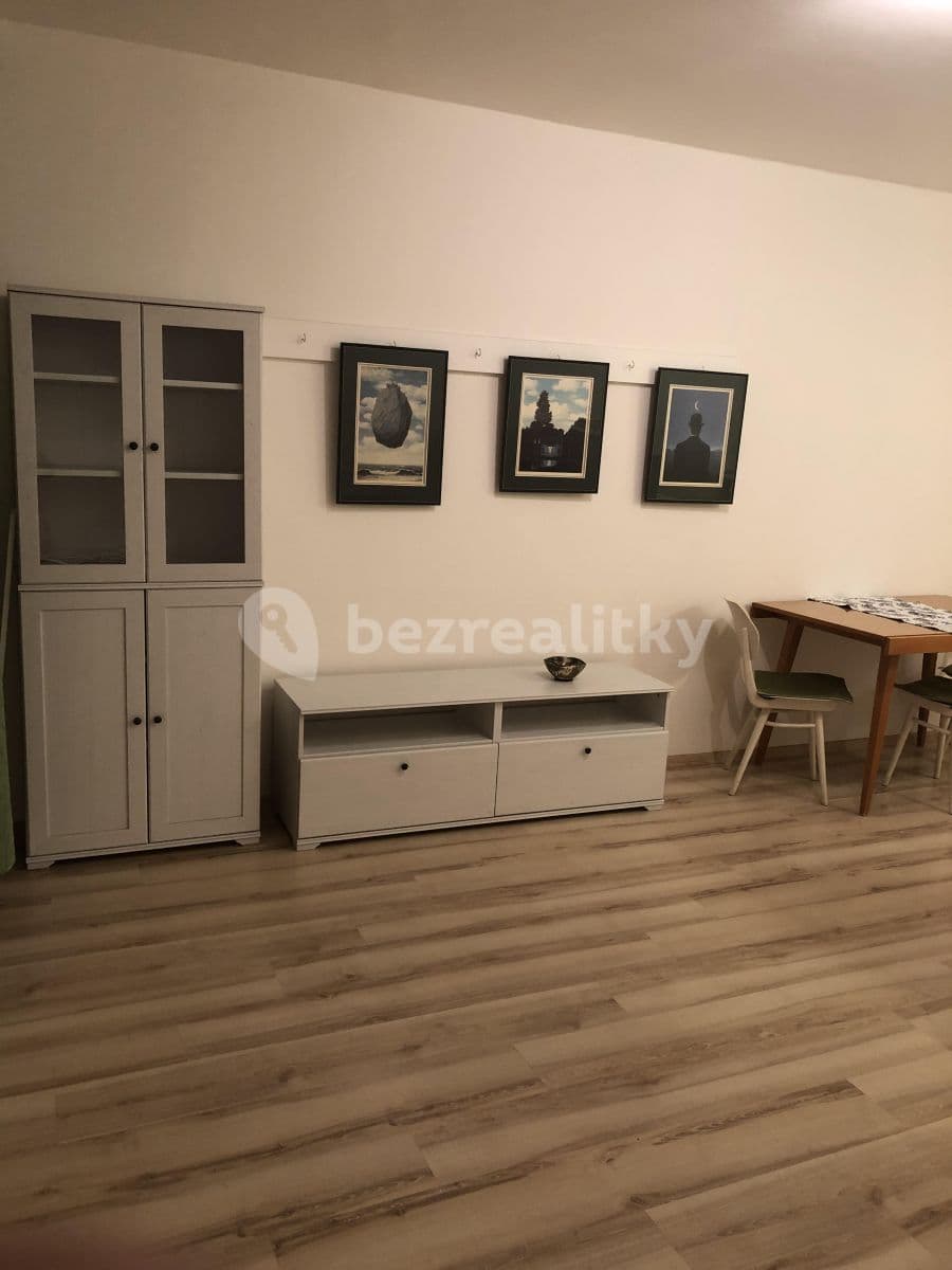 Prenájom bytu Garsoniéra 33 m², Závoří, Ostrava, Moravskoslezský kraj Prenájom bytu Garsoniéra 33 m², Závoří, Ostrava, Moravskoslezský kraj