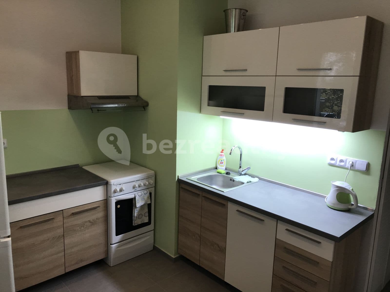 Prenájom bytu 2-izbový 65 m², Provazníkova, Brno, Jihomoravský kraj Prenájom bytu 2-izbový 65 m², Provazníkova, Brno, Jihomoravský kraj