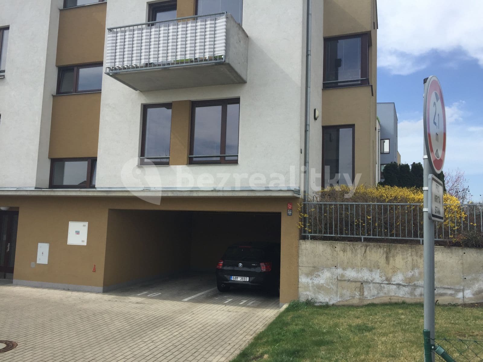 Prenájom bytu 1-izbový 39 m², Dragounská, Praha, Praha Prenájom bytu 1-izbový 39 m², Dragounská, Praha, Praha