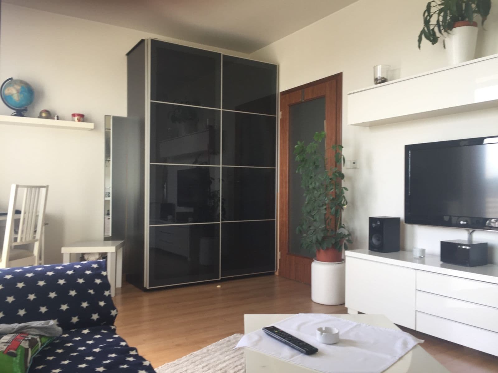 Prenájom bytu 1-izbový 39 m², Dragounská, Praha, Praha Prenájom bytu 1-izbový 39 m², Dragounská, Praha, Praha