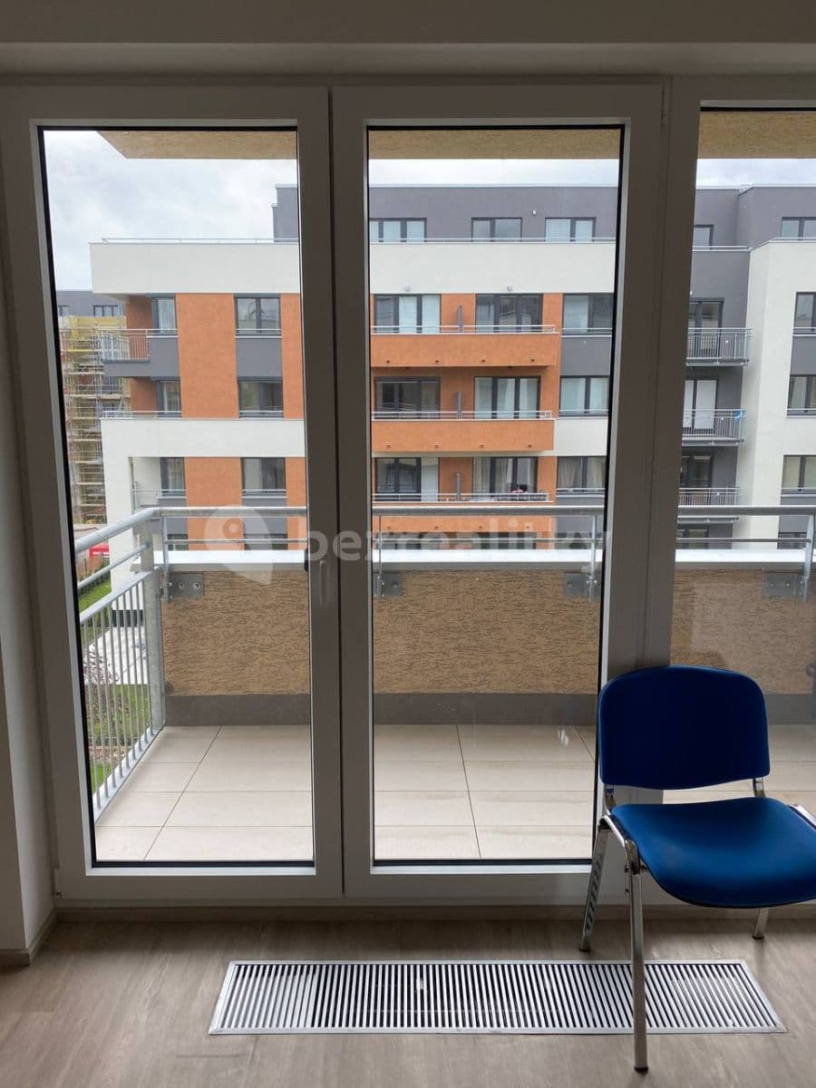 Prenájom bytu 1-izbový 30 m², Do Zahrádek Ⅰ, Praha, Praha Prenájom bytu 1-izbový 30 m², Do Zahrádek Ⅰ, Praha, Praha