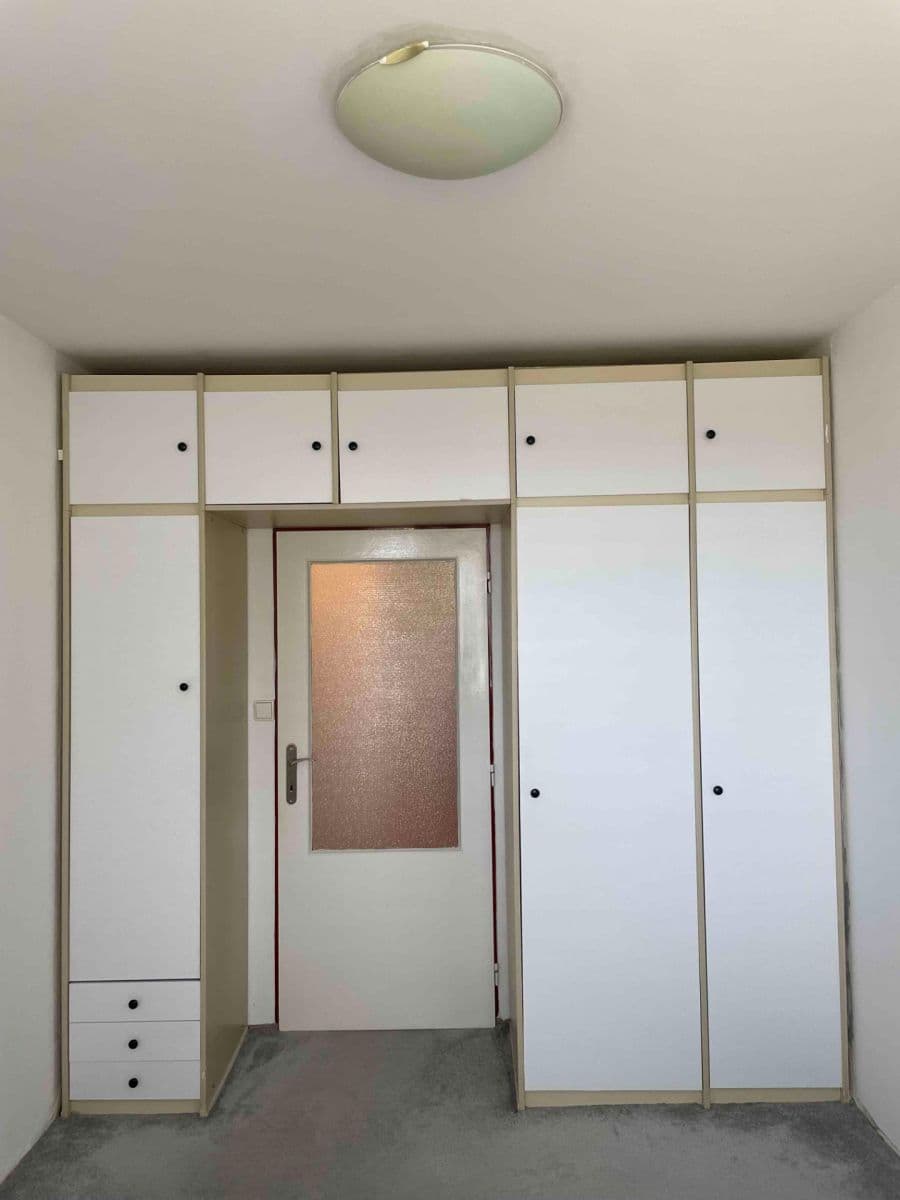 Prenájom bytu 2-izbový 44 m², Hábova, Praha, Praha Prenájom bytu 2-izbový 44 m², Hábova, Praha, Praha