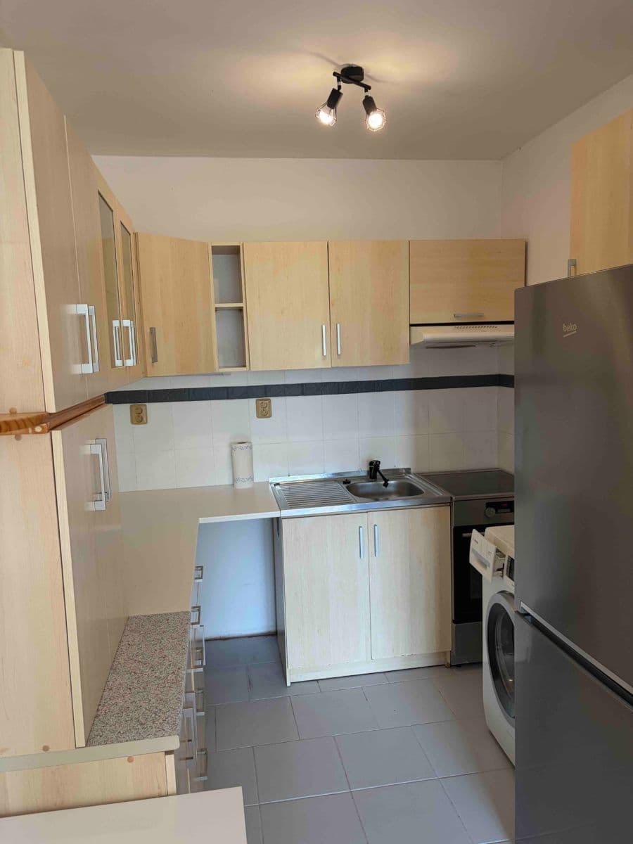 Prenájom bytu 2-izbový 44 m², Hábova, Praha, Praha Prenájom bytu 2-izbový 44 m², Hábova, Praha, Praha