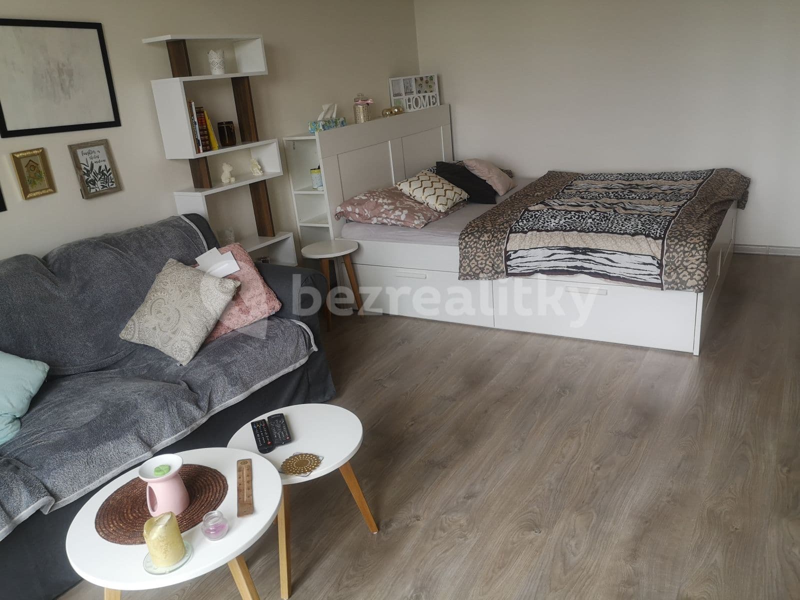 Prenájom bytu 1-izbový 35 m², Ramešova, Brno, Jihomoravský kraj Prenájom bytu 1-izbový 35 m², Ramešova, Brno, Jihomoravský kraj