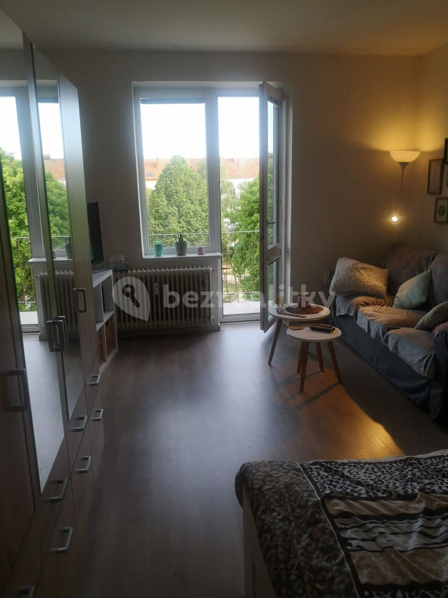 Prenájom bytu 1-izbový 35 m², Ramešova, Brno, Jihomoravský kraj Prenájom bytu 1-izbový 35 m², Ramešova, Brno, Jihomoravský kraj