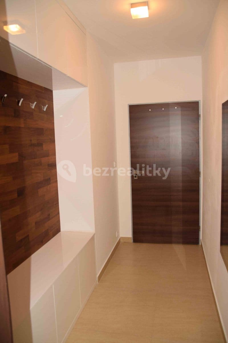 Prenájom bytu 2-izbový 63 m², Cacovická, Brno, Jihomoravský kraj Prenájom bytu 2-izbový 63 m², Cacovická, Brno, Jihomoravský kraj