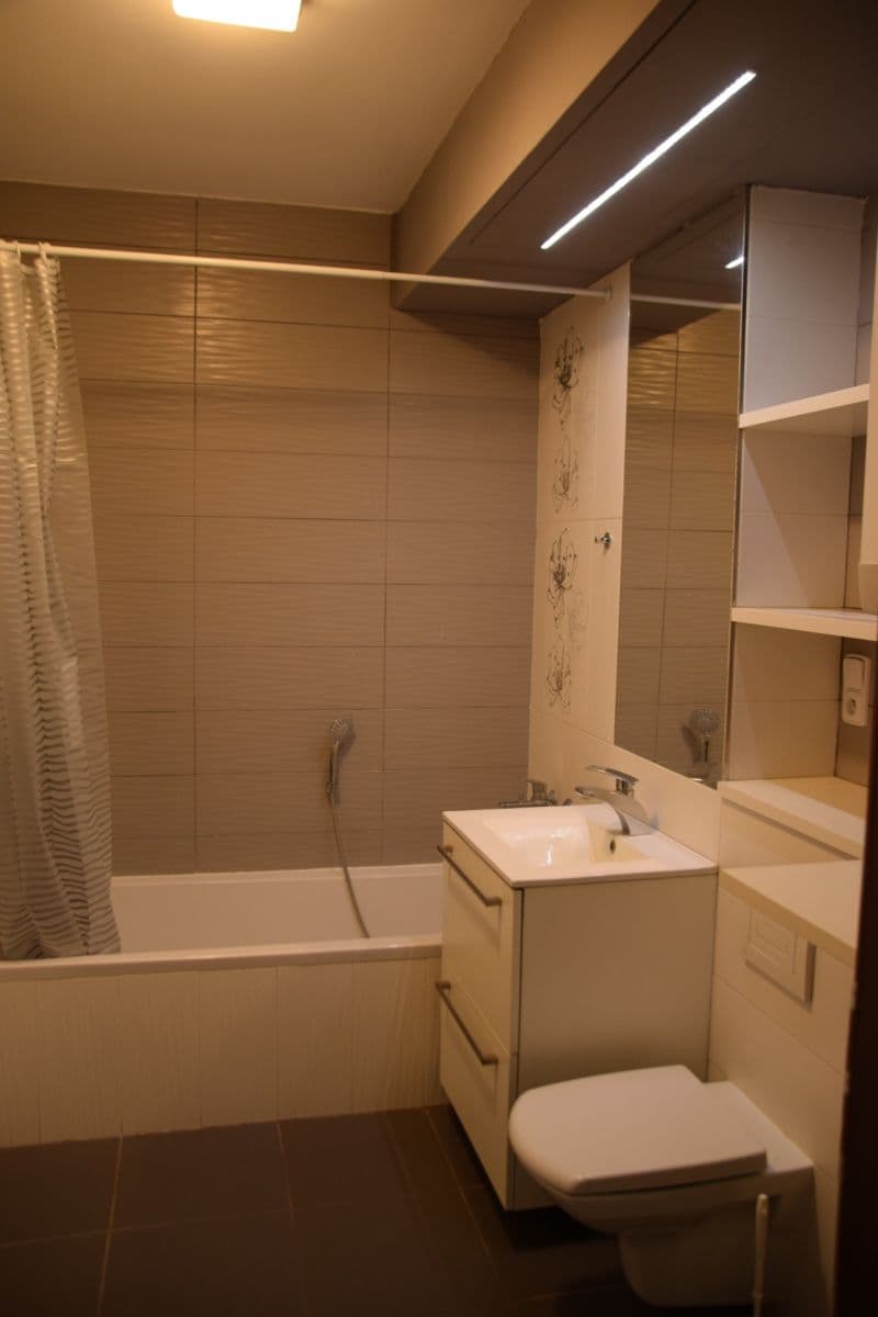 Prenájom bytu 2-izbový 63 m², Cacovická, Brno, Jihomoravský kraj Prenájom bytu 2-izbový 63 m², Cacovická, Brno, Jihomoravský kraj
