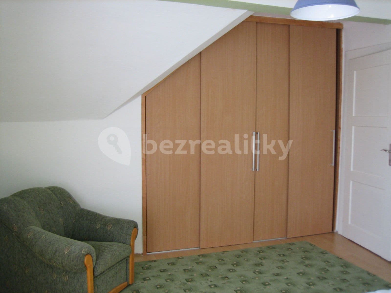 Prenájom bytu 3-izbový 95 m², Mozartova, Olomouc, Olomoucký kraj Prenájom bytu 3-izbový 95 m², Mozartova, Olomouc, Olomoucký kraj