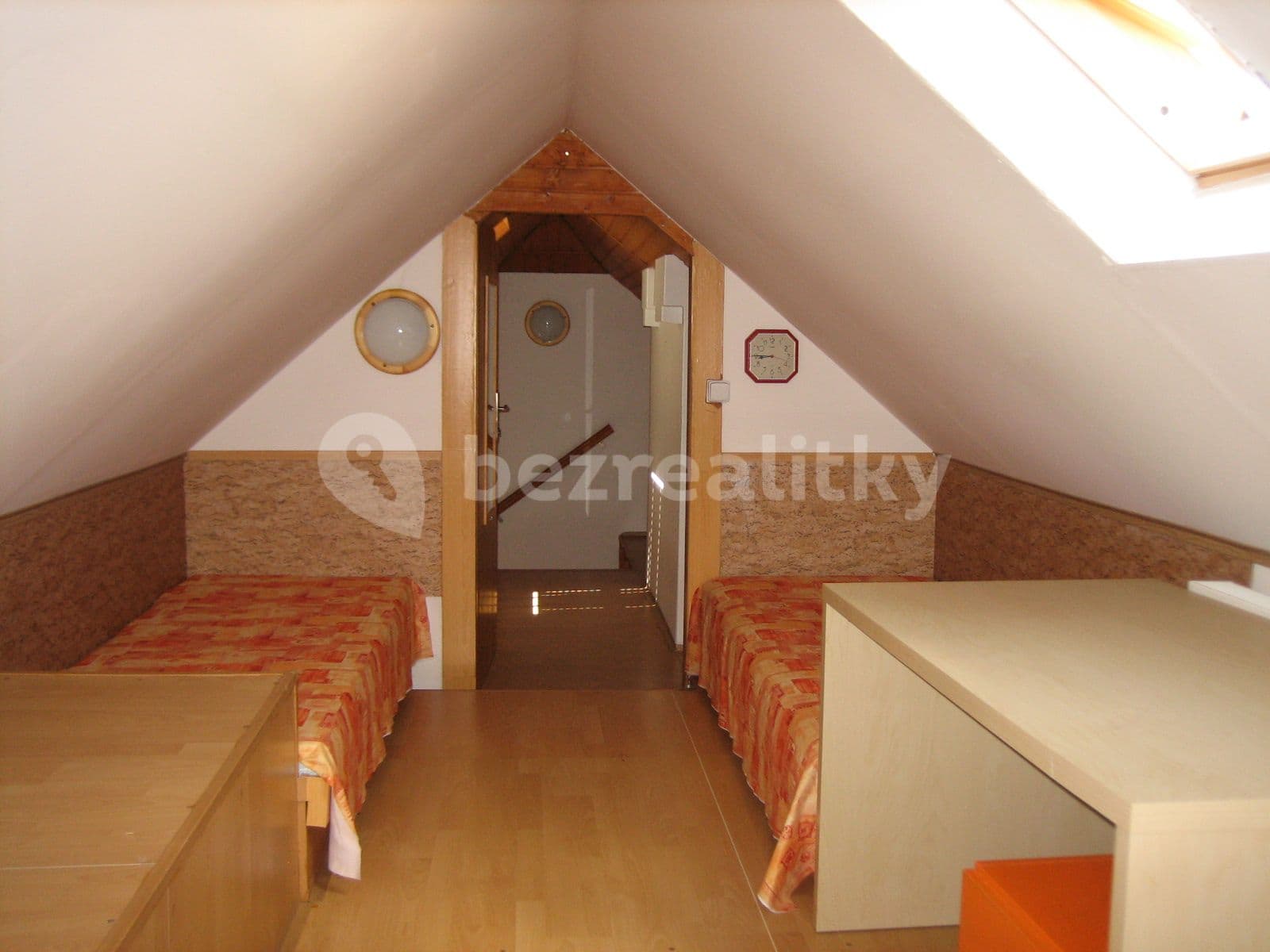 Prenájom bytu 3-izbový 95 m², Mozartova, Olomouc, Olomoucký kraj Prenájom bytu 3-izbový 95 m², Mozartova, Olomouc, Olomoucký kraj