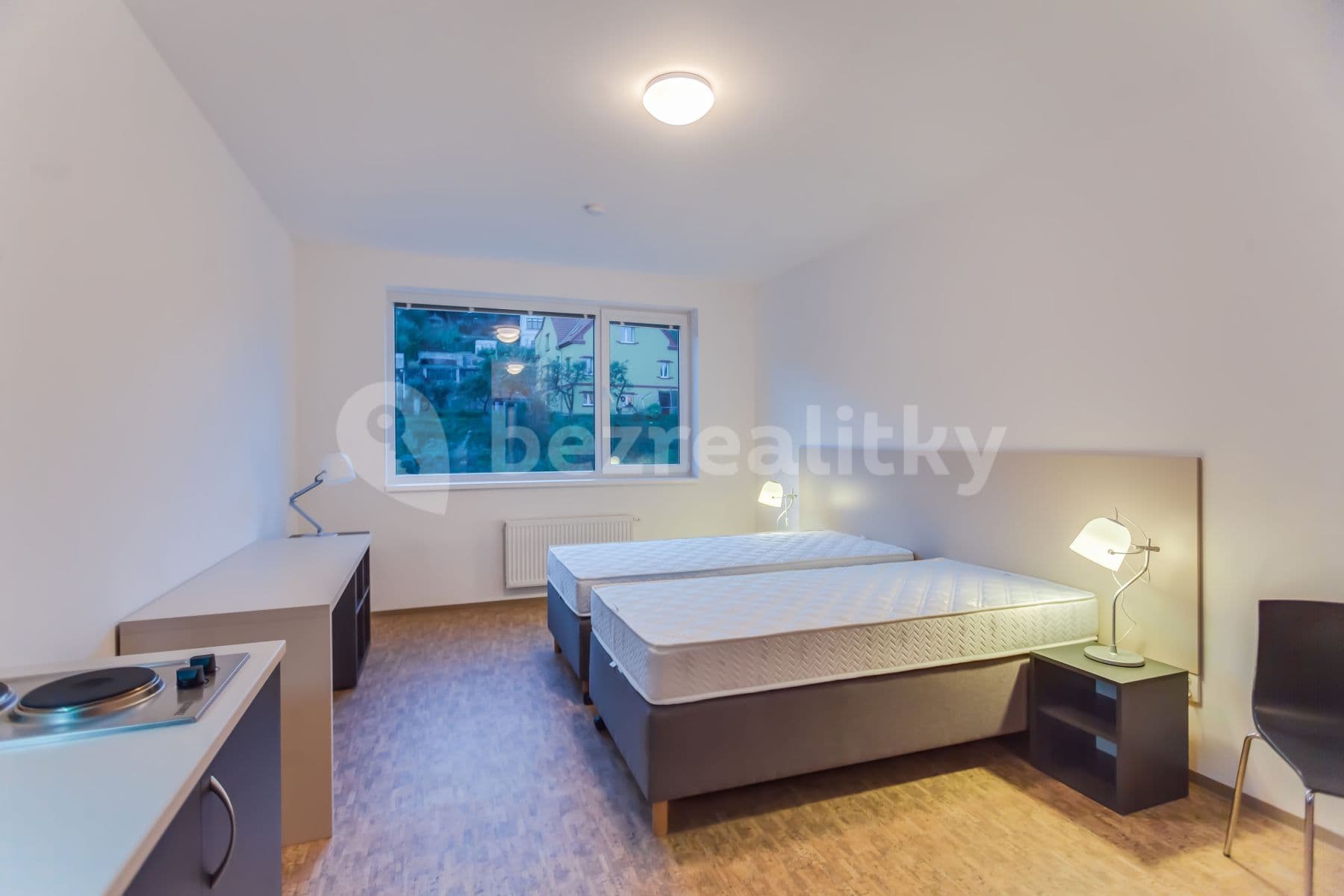 Prenájom bytu 1-izbový 20 m², Křížová, Praha, Praha Prenájom bytu 1-izbový 20 m², Křížová, Praha, Praha