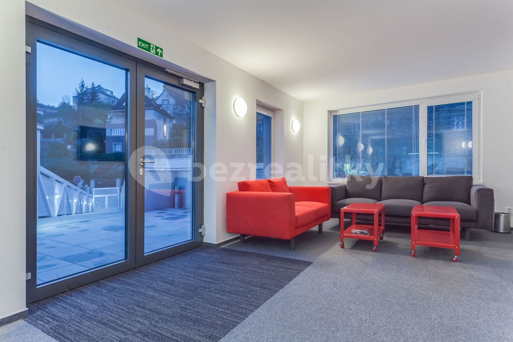 Prenájom bytu 1-izbový 20 m², Křížová, Praha, Praha Prenájom bytu 1-izbový 20 m², Křížová, Praha, Praha