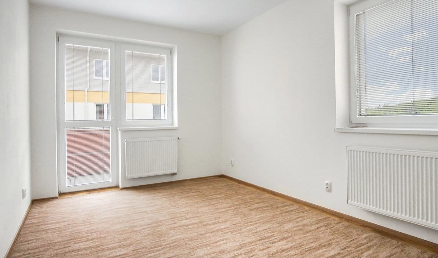 Prenájom bytu 2-izbový 83 m², Novodvorská, Brno, Jihomoravský kraj Prenájom bytu 2-izbový 83 m², Novodvorská, Brno, Jihomoravský kraj