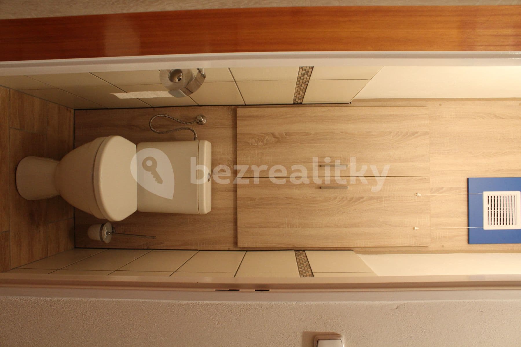 Prenájom bytu 1-izbový 43 m², Jetelová, Plzeň, Plzeňský kraj Prenájom bytu 1-izbový 43 m², Jetelová, Plzeň, Plzeňský kraj