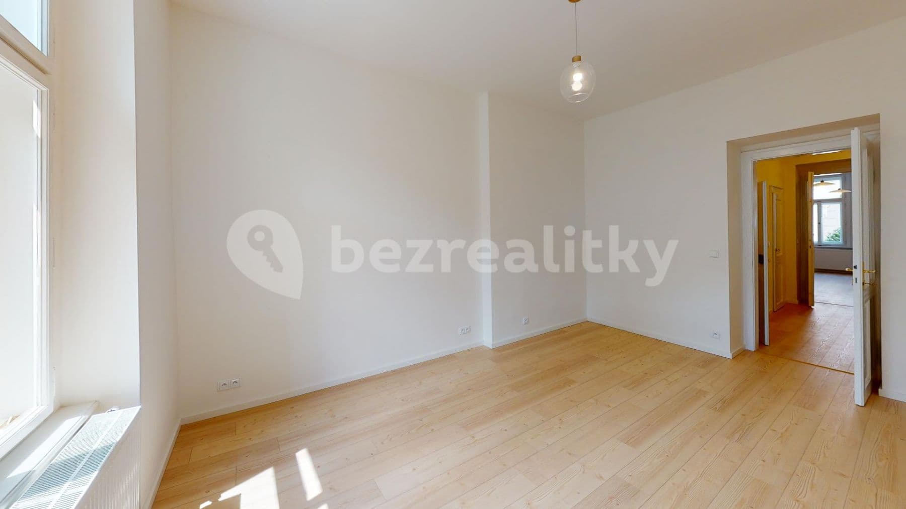 Prenájom bytu 3-izbový 73 m², Kubelíkova, Praha, Praha Prenájom bytu 3-izbový 73 m², Kubelíkova, Praha, Praha