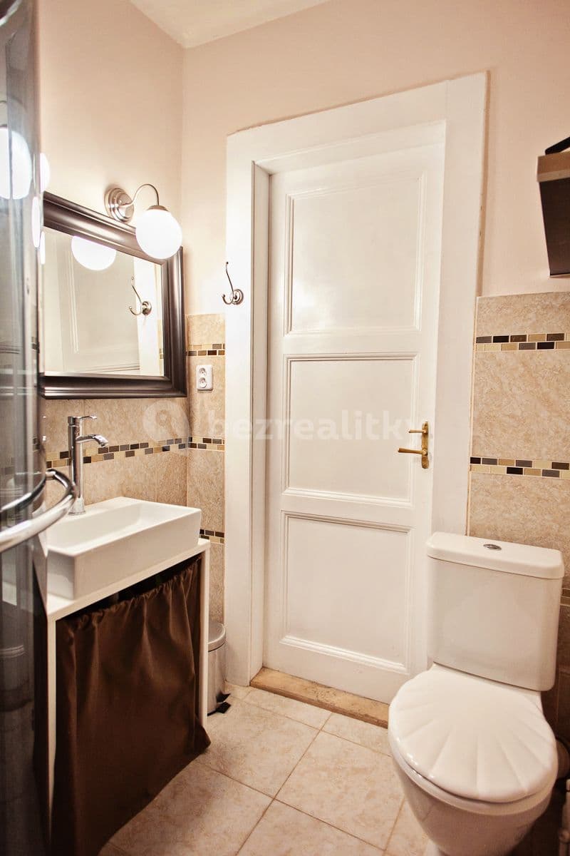 Prenájom bytu Garsoniéra 18 m², Heřmanova, Praha, Praha Prenájom bytu Garsoniéra 18 m², Heřmanova, Praha, Praha