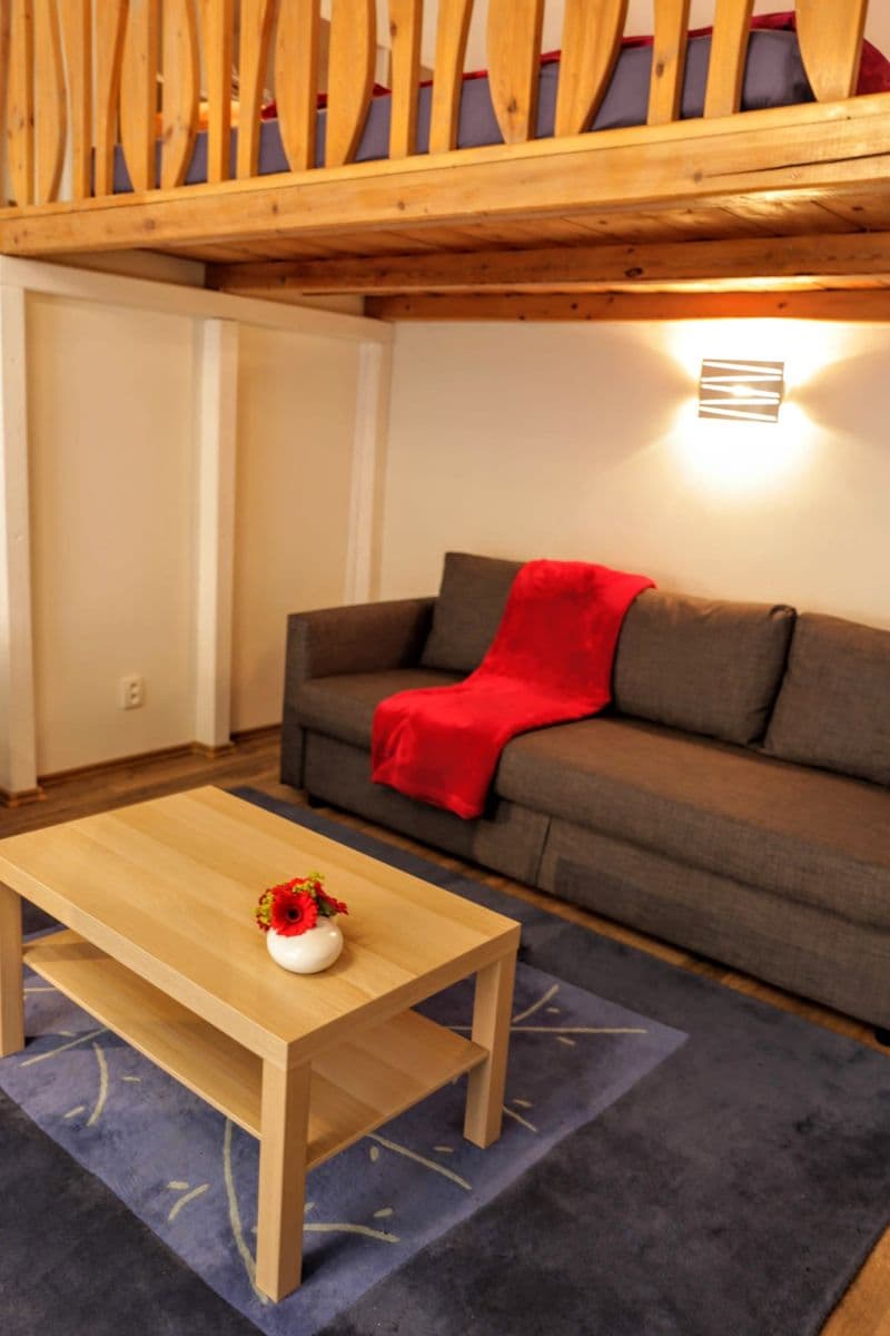 Prenájom bytu 1-izbový 42 m², Grafická, Praha, Praha Prenájom bytu 1-izbový 42 m², Grafická, Praha, Praha