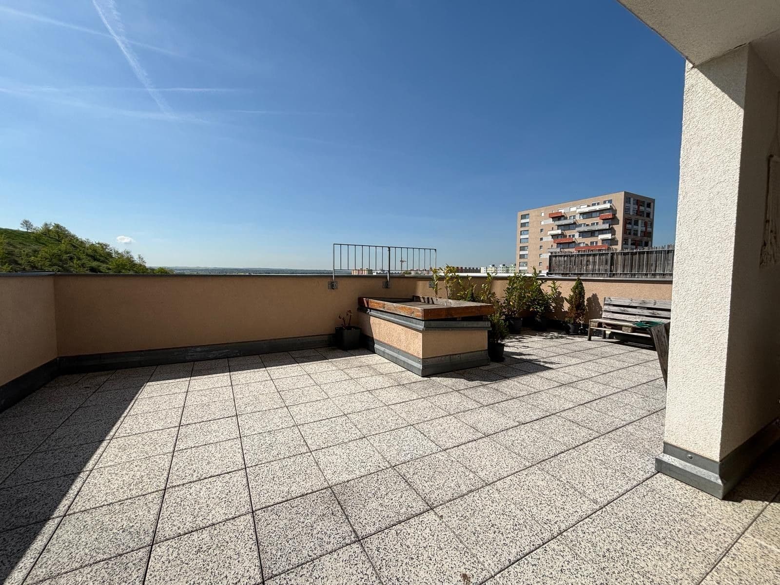 Prenájom bytu 2-izbový 48 m², Mantovská, Praha, Praha Prenájom bytu 2-izbový 48 m², Mantovská, Praha, Praha