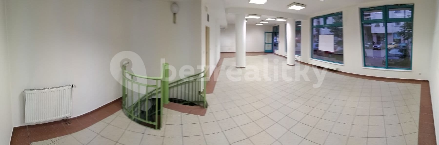 Prenájom nebytového priestoru 154 m², Bratří Dohalských, Praha, Praha Prenájom nebytového priestoru 154 m², Bratří Dohalských, Praha, Praha