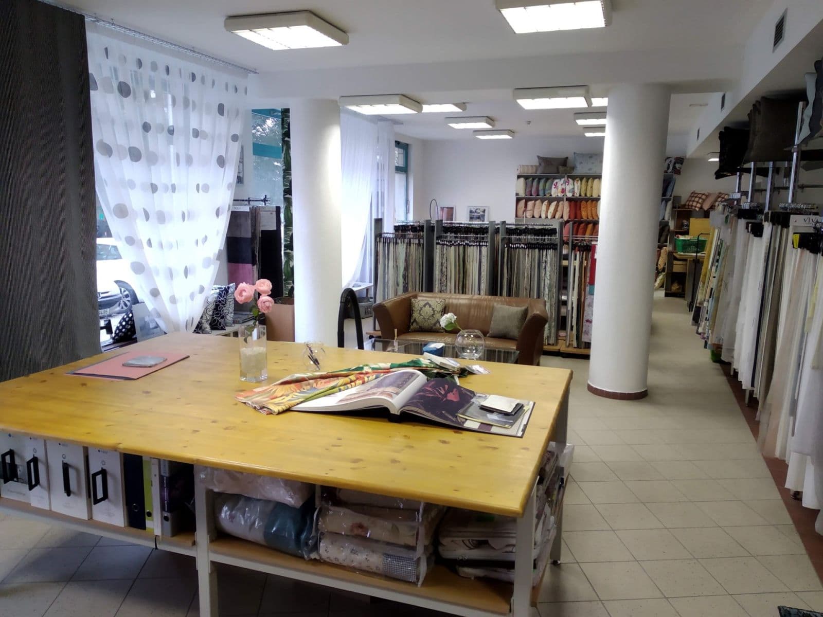 Prenájom nebytového priestoru 154 m², Bratří Dohalských, Praha, Praha Prenájom nebytového priestoru 154 m², Bratří Dohalských, Praha, Praha