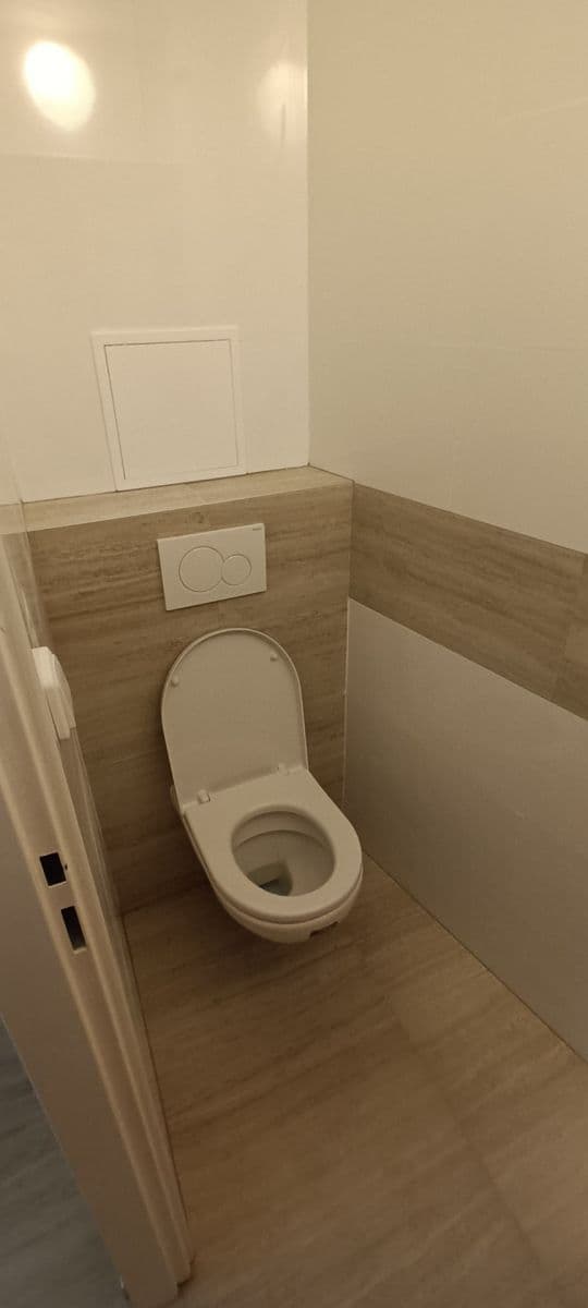 Prenájom nebytového priestoru 154 m², Bratří Dohalských, Praha, Praha Prenájom nebytového priestoru 154 m², Bratří Dohalských, Praha, Praha