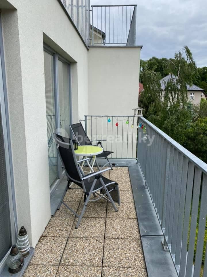 Prenájom bytu 3-izbový 79 m², Na Fialce, Říčany, Středočeský kraj Prenájom bytu 3-izbový 79 m², Na Fialce, Říčany, Středočeský kraj