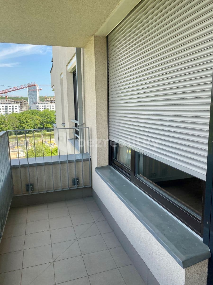 Prenájom bytu 1-izbový 32 m², Sousedíkova, Praha, Praha Prenájom bytu 1-izbový 32 m², Sousedíkova, Praha, Praha