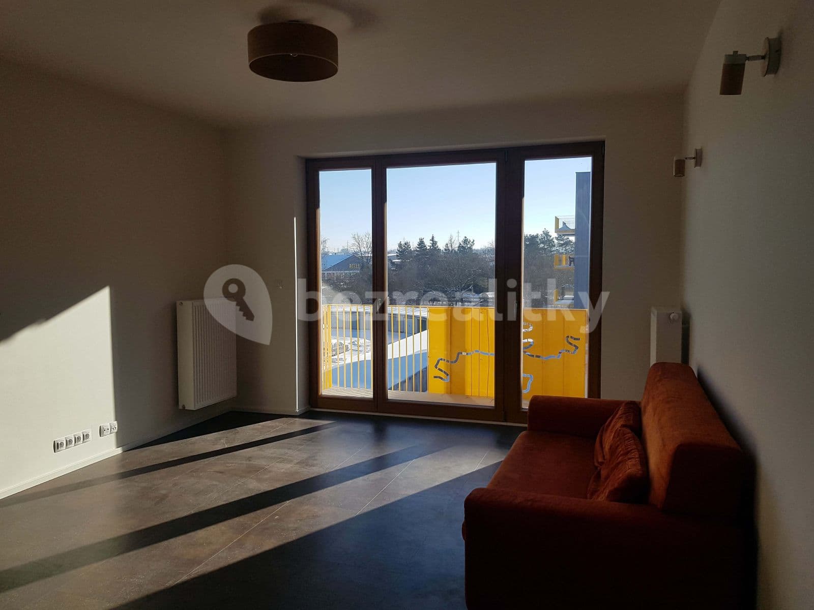 Prenájom bytu 2-izbový 57 m², Tovární, Čelákovice, Středočeský kraj Prenájom bytu 2-izbový 57 m², Tovární, Čelákovice, Středočeský kraj