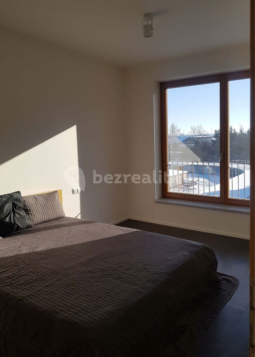 Prenájom bytu 2-izbový 57 m², Tovární, Čelákovice, Středočeský kraj Prenájom bytu 2-izbový 57 m², Tovární, Čelákovice, Středočeský kraj