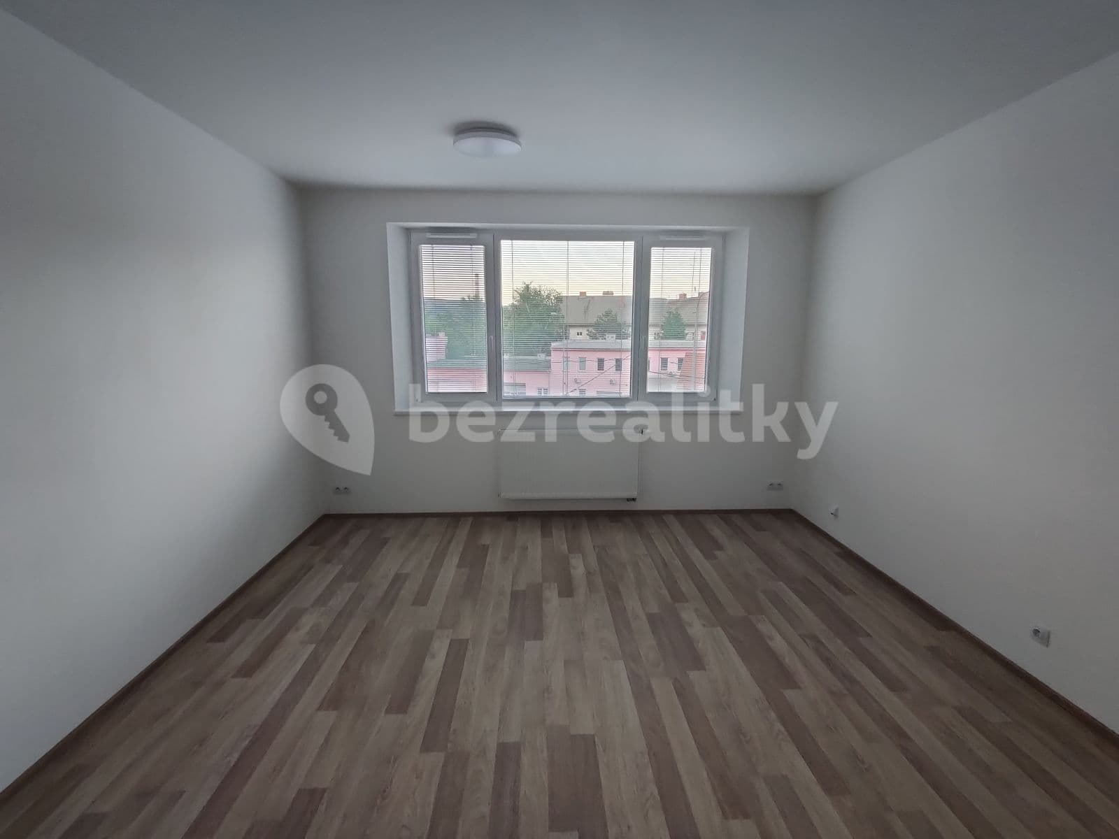 Prenájom bytu 1-izbový 30 m², Vranovská, Brno, Jihomoravský kraj Prenájom bytu 1-izbový 30 m², Vranovská, Brno, Jihomoravský kraj