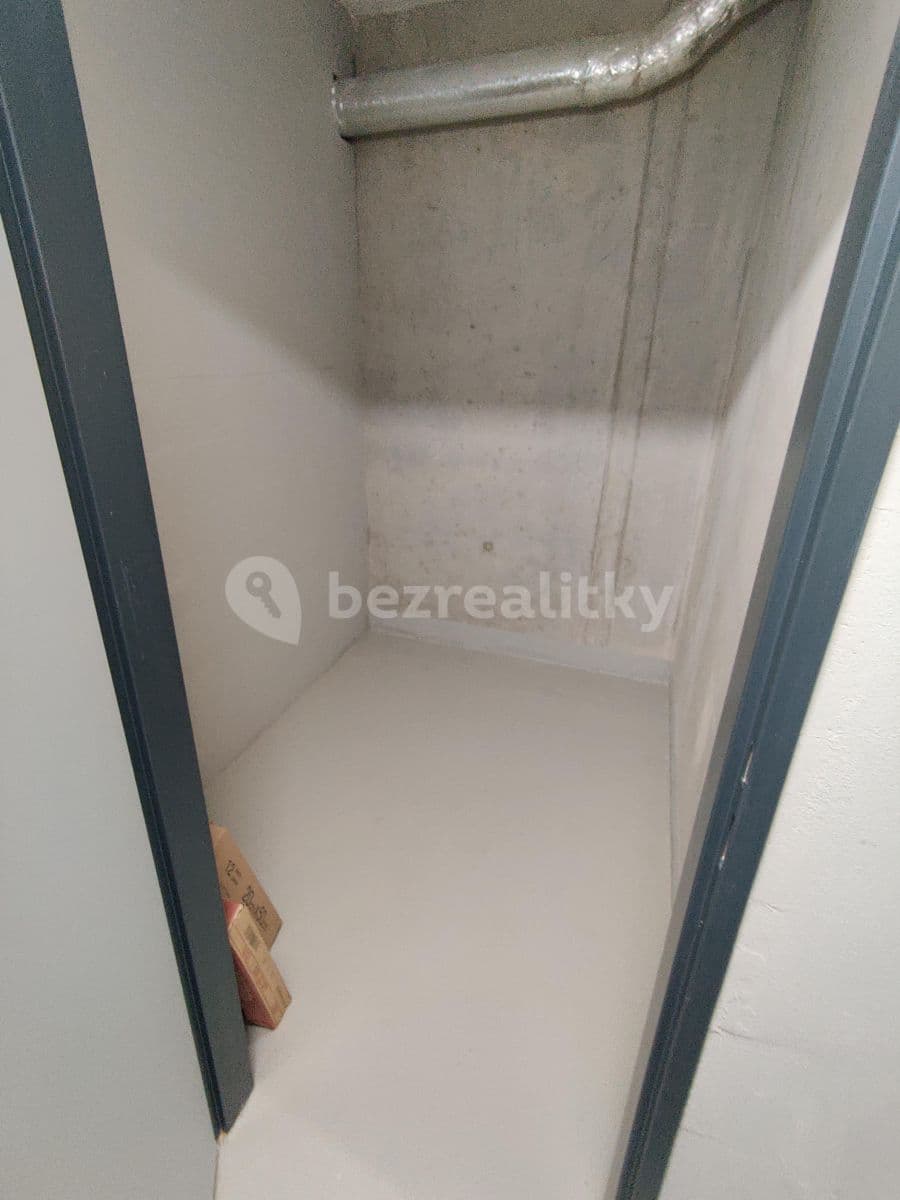 Prenájom bytu 1-izbový 30 m², Vranovská, Brno, Jihomoravský kraj Prenájom bytu 1-izbový 30 m², Vranovská, Brno, Jihomoravský kraj