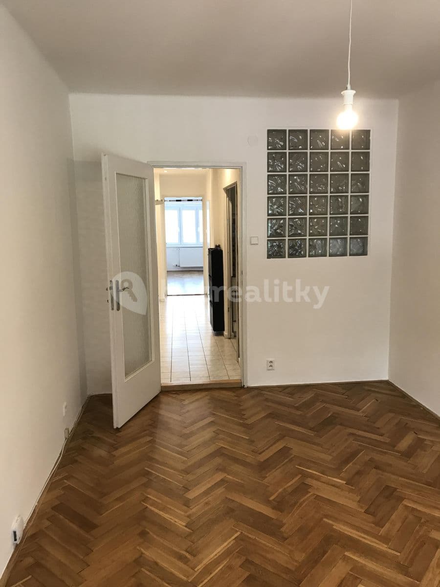 Prenájom bytu 2-izbový 42 m², Podolská, Praha, Praha Prenájom bytu 2-izbový 42 m², Podolská, Praha, Praha