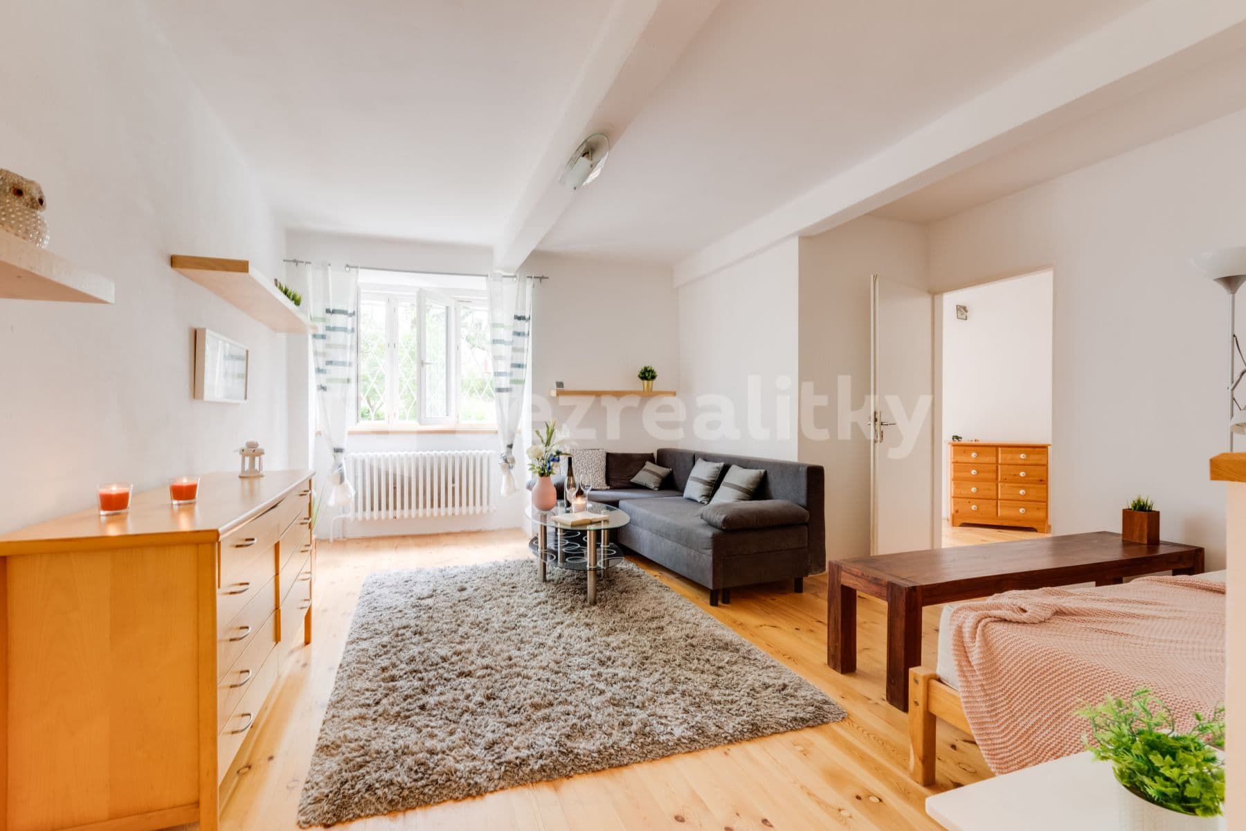 Prenájom bytu 2-izbový 69 m², Šlikova, Praha, Praha Prenájom bytu 2-izbový 69 m², Šlikova, Praha, Praha