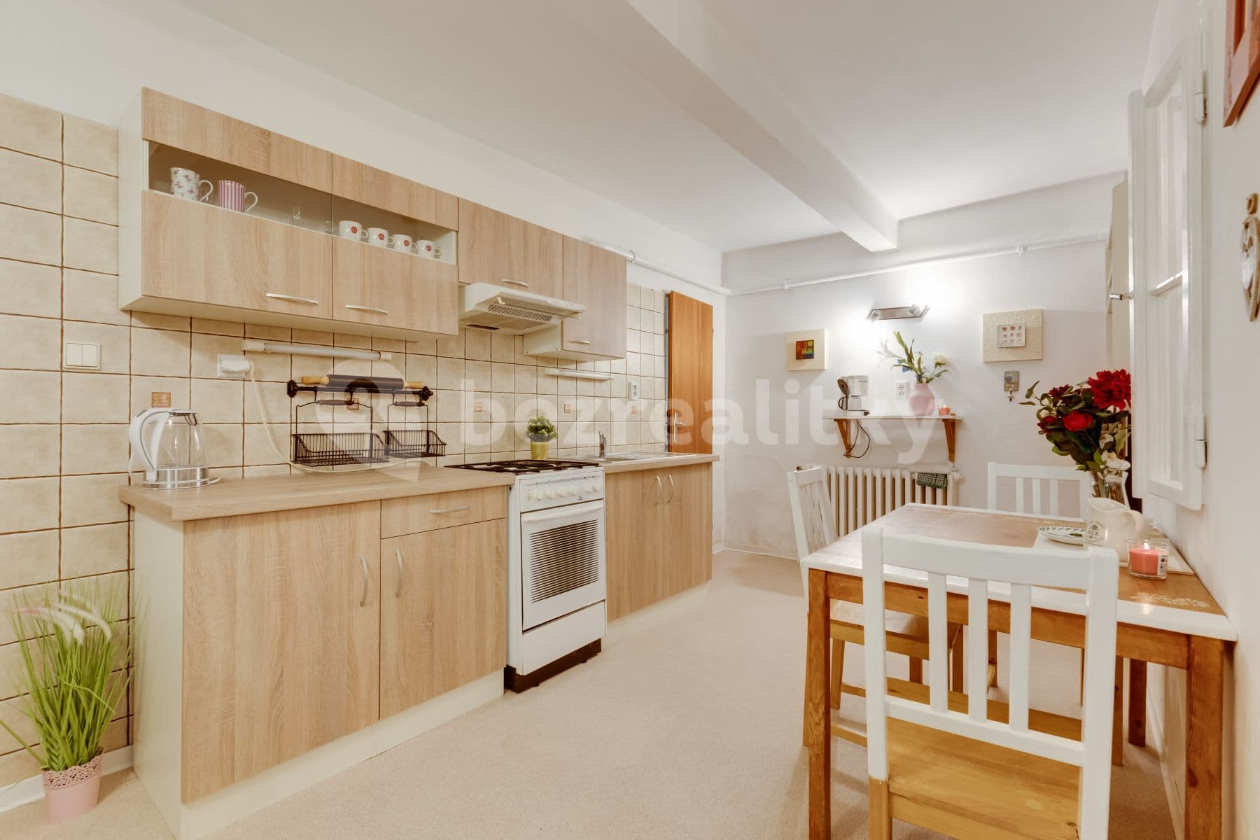 Prenájom bytu 2-izbový 69 m², Šlikova, Praha, Praha Prenájom bytu 2-izbový 69 m², Šlikova, Praha, Praha