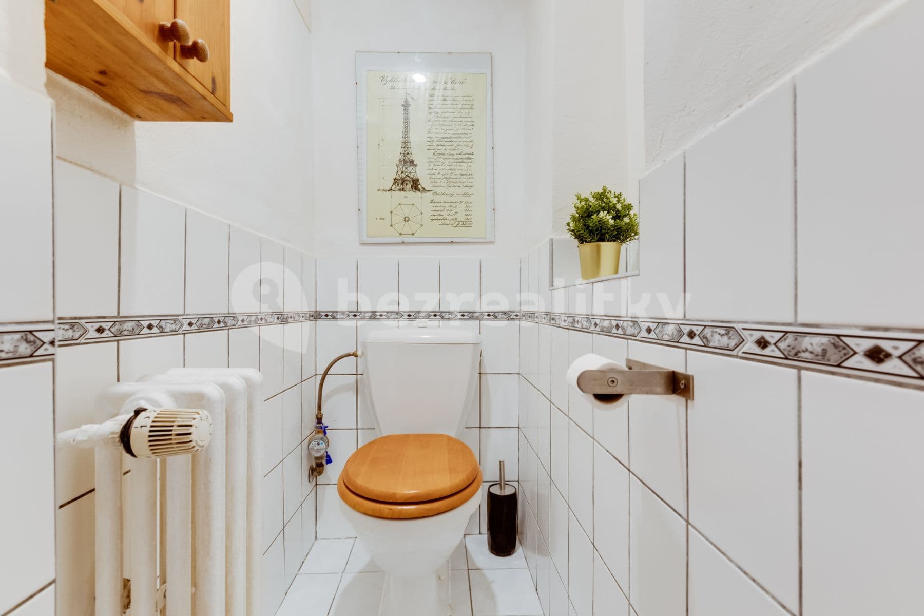Prenájom bytu 2-izbový 69 m², Šlikova, Praha, Praha Prenájom bytu 2-izbový 69 m², Šlikova, Praha, Praha